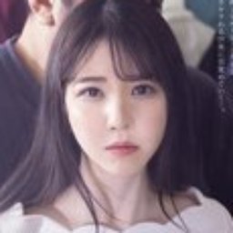 雪咲すみれ