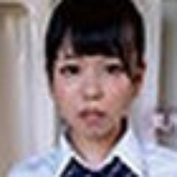 美月リナ