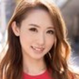 桜坂まみ