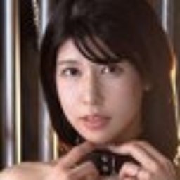 塚原かえで