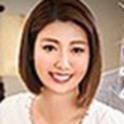 彩月香歩