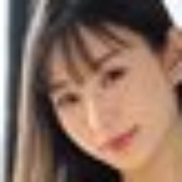 日高ゆあ