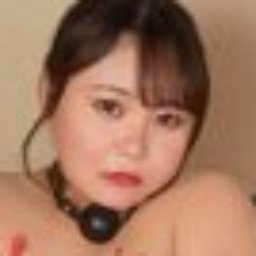 玉響桃乃
