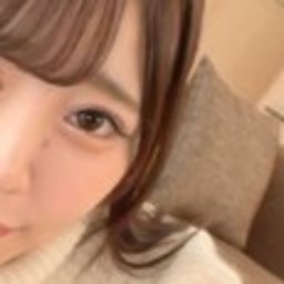 伊吹ももか