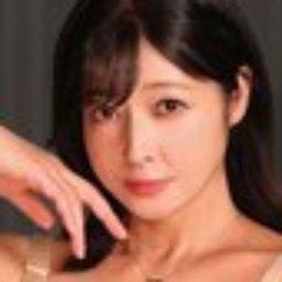 鈴河めぐみ