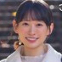 伊倉さとみ
