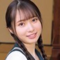 咲月ひな