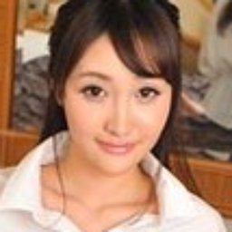 川嶋せいら