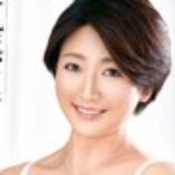 柚木ひおり