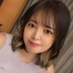 市川ななみ