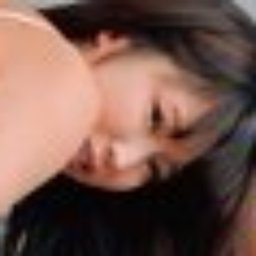 立花まりな