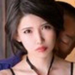 久遠まゆむ