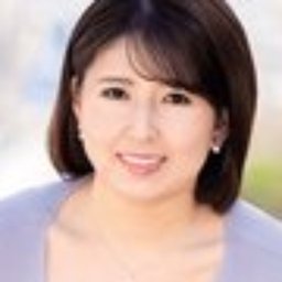 中谷りさ