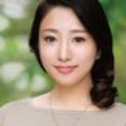 宇井さとみ