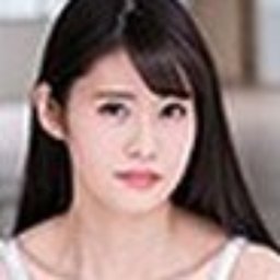 高本りさ