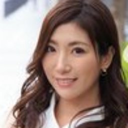 遥あやね